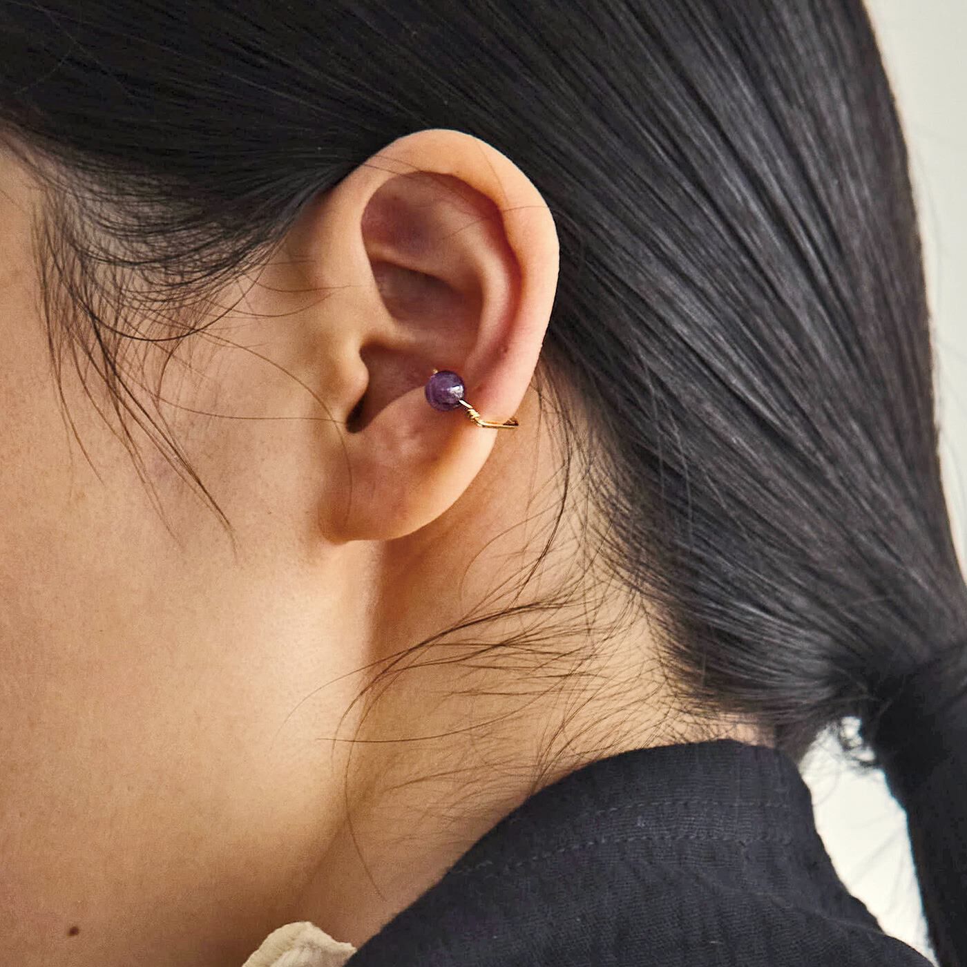 Real Stock|el:ment　お守りのルーン文字を彫刻した　天然石&times;14金ゴールドフィルドイヤカフ〈片耳用〉