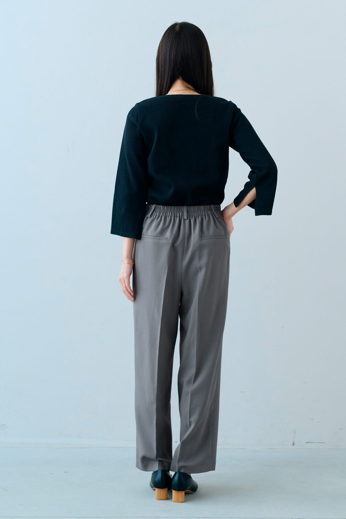 IEDIT|上品 大人 ダブルボタン ジャケット 〈グレー〉のコーディネート