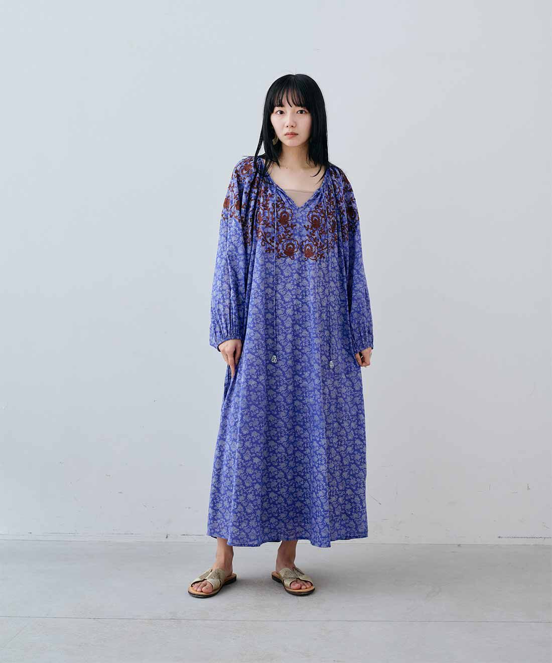 MEDE19F|コード刺繍プリント ワンピース〈バイオレット〉のコーディネート|163cm　size：M