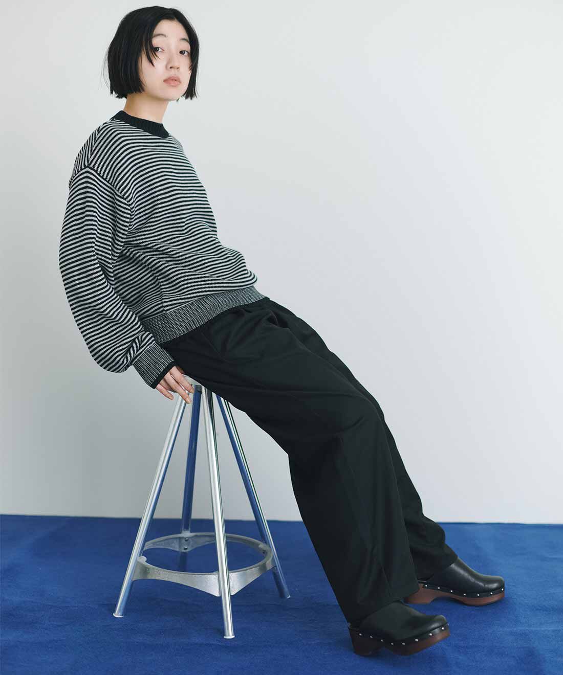 THREE FIFTY STANDARD|THREE FIFTY STANDARD　タックテーパードパンツ〈ブラック〉
