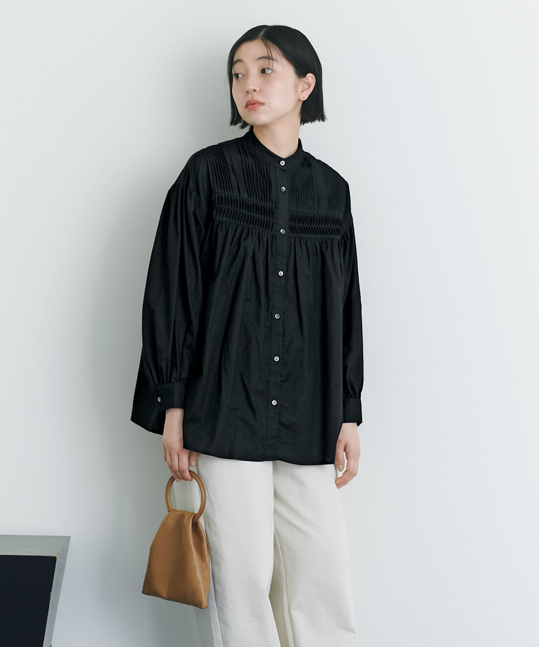 THREE FIFTY STANDARD|ワイドベイカーパンツ〈オフホワイト〉のコーディネート
