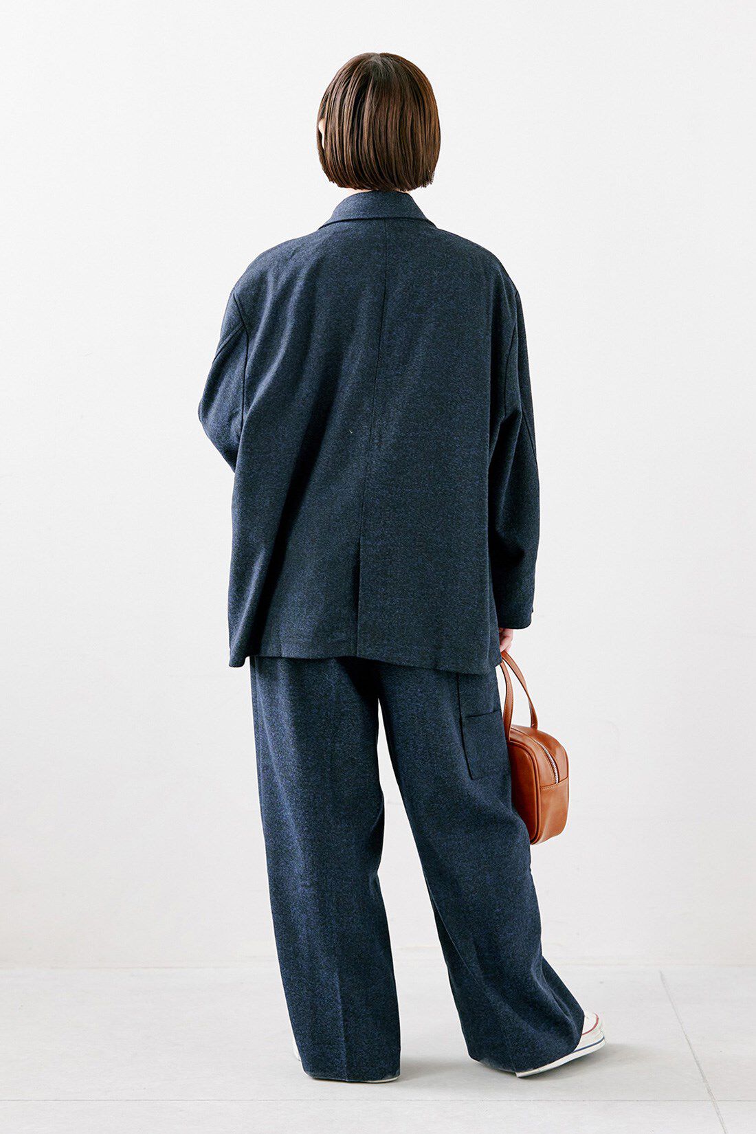 MEDE19F|シアークルーネックロングＴシャツ　ＴＦＳのコーディネート|【着用サイズ】ジャケット：MP　トップス：M　パンツ：MP