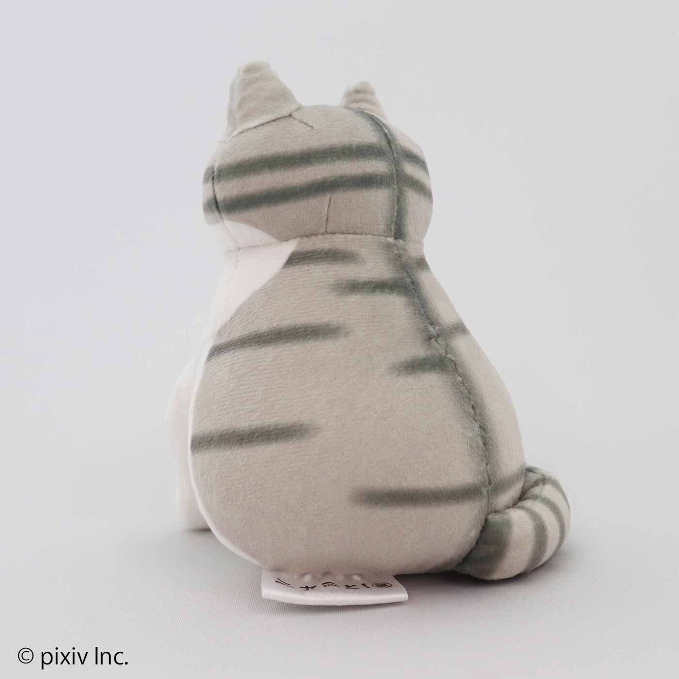 フェリシモギフトショップ|ニャーと！展&times;猫部　nanana もっちりサバ白ぬいぐるみ|やさしい風合いのサバ白模様がプリントされています。