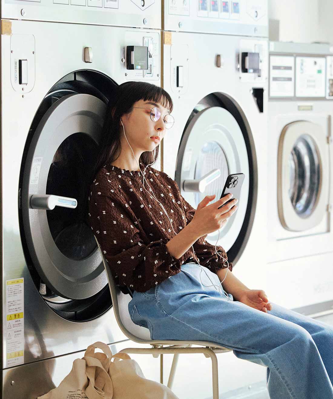 Live in  comfort|リブ イン コンフォート 接触冷感＆吸汗速乾で暑い日も涼やか 短め丈のワイドデニムパンツの会