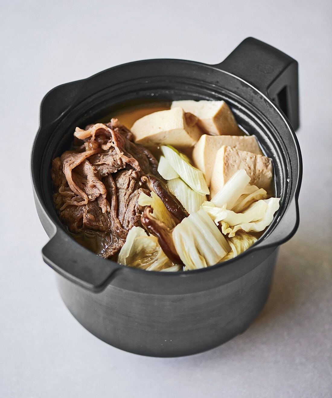 フェリシモの雑貨Kraso［クラソ］|一台８役 煮物・汁物・ご飯も炊ける レンジメートマグポット|すき焼きにも応用できます。